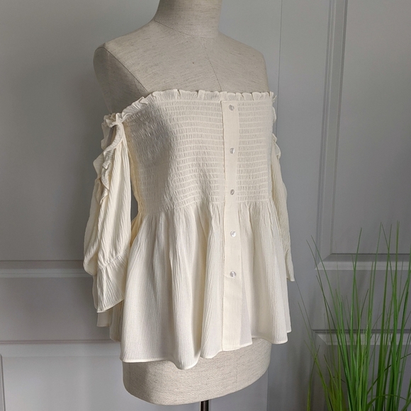 1. State Off The Shoulder Smock Bodice 3/4 Sleeve Bell Cuff Antique White L NWT - Picture 3 of 8